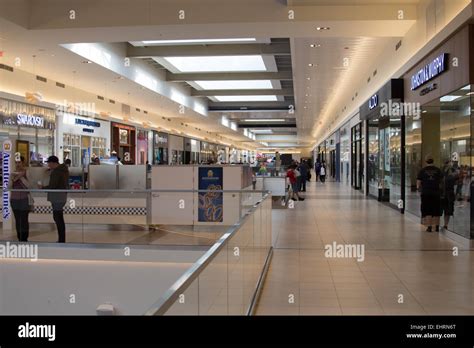 o'hare outlet mall in rosemont